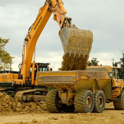 Loading Lime Rock